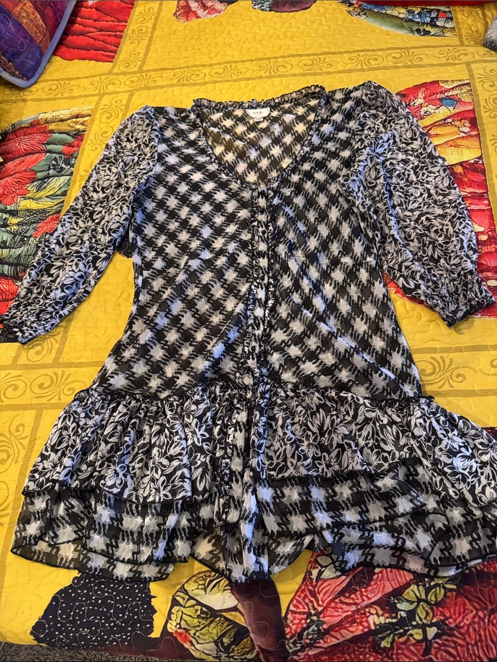 ECI Black and White Mixed-Print Ruffle Button-Front Tunic